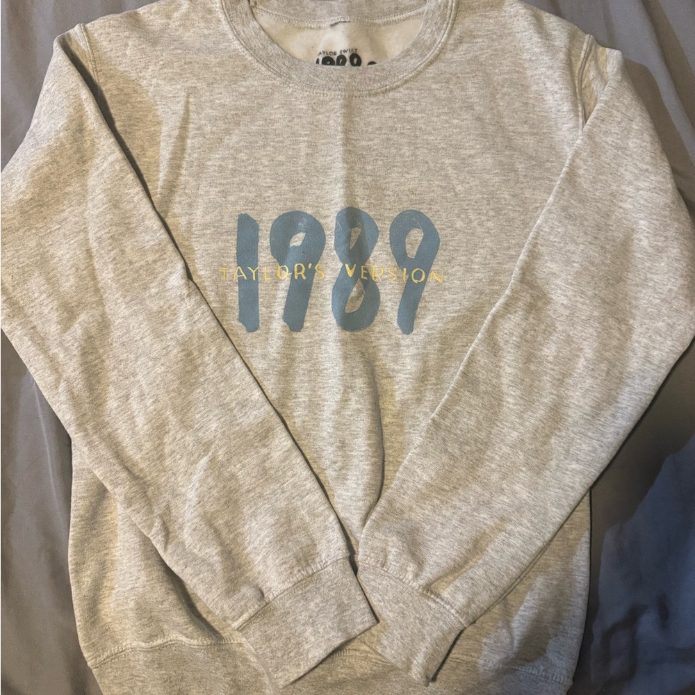 Taylor Swift 1989 TV Crewneck